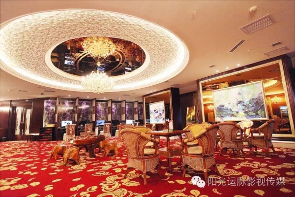 贵阳按摩体验，夜游重庆风情，养生之旅两不误