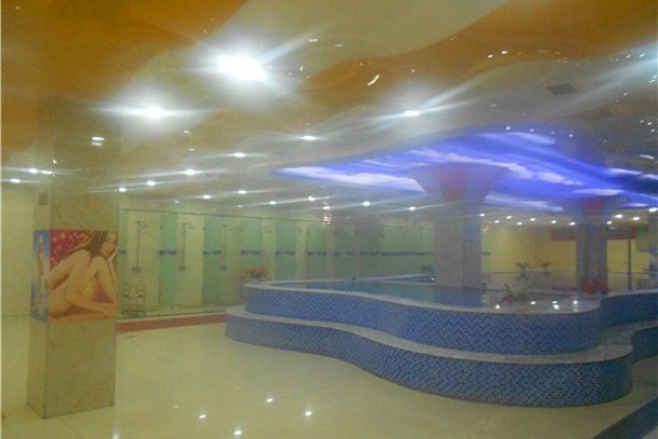 重庆桑拿带餐，养生美食两不误！